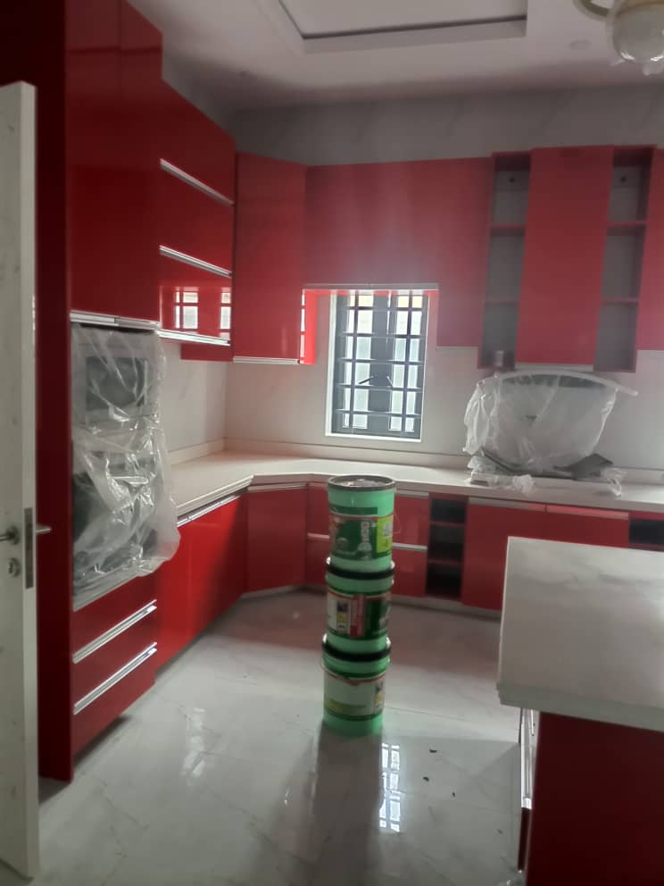 5 bedroom detached duplex in Omole Phase 1 GRA